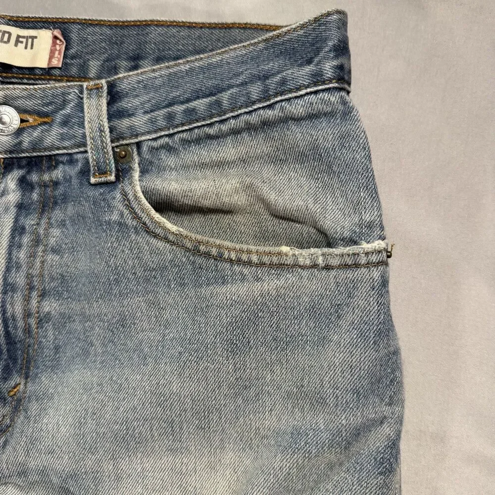 Y2K Levis 550 Distressed Relaxed Fit Jeans Mens 32x32 Light Wash Blue Denim